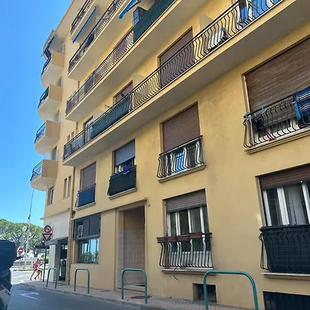 L'espadon - Vue Mer, Proche Et Gare Lägenhet Menton